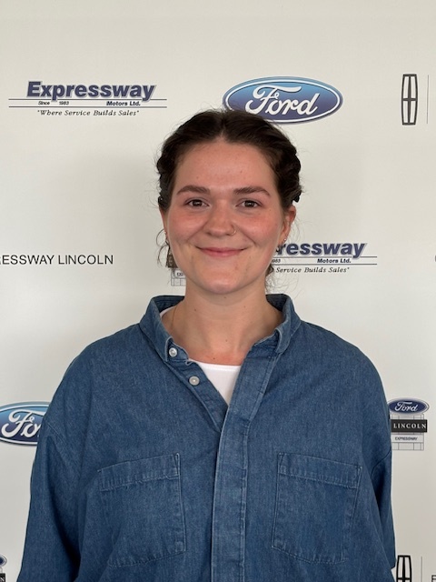 Taite Brenneman Receptionist - Stratford - Since 2025